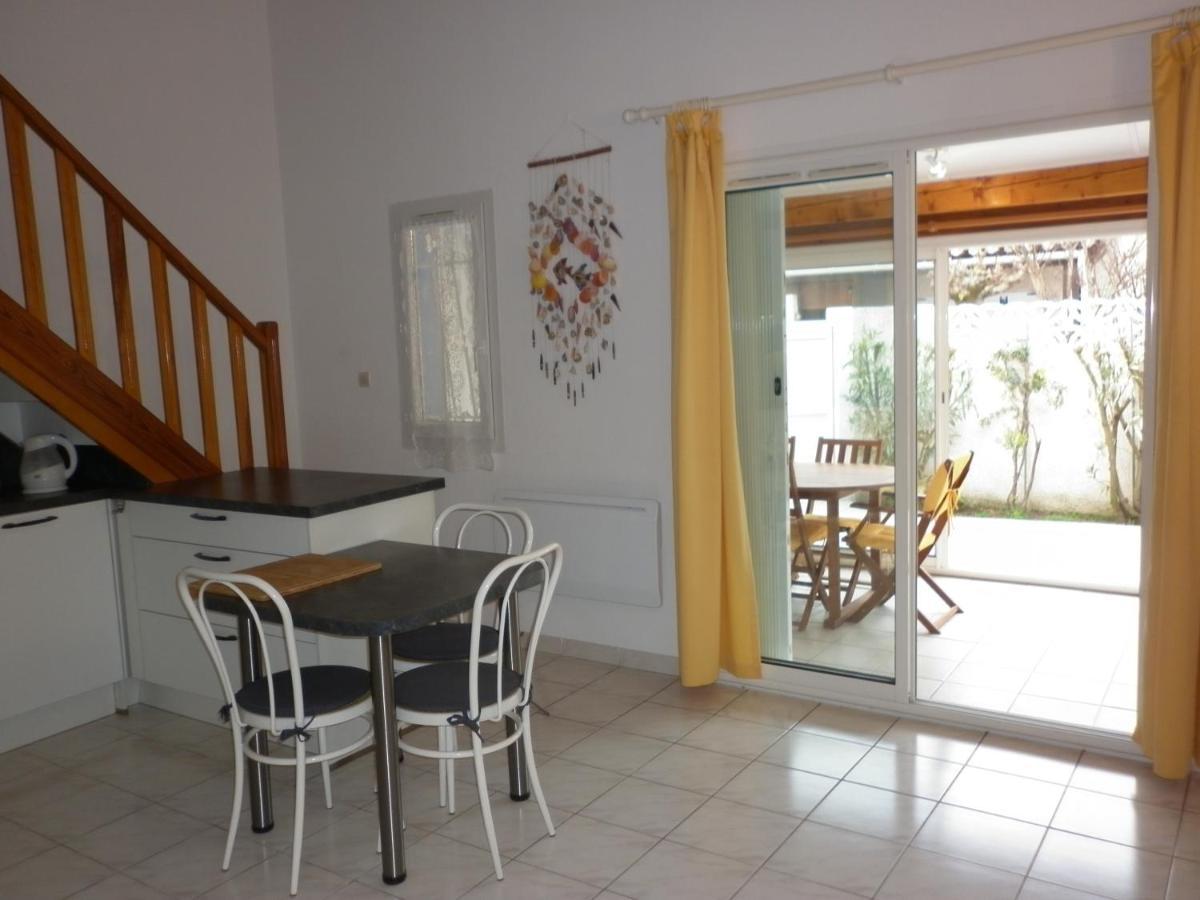 Villa Les Amandines Agde Esterno foto
